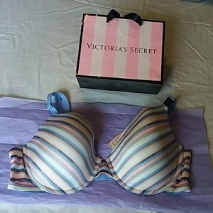 Victoria's secret bra